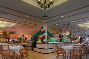 Tikal buffet Restaurant - Grand Palladium Colonial Resort & Spa